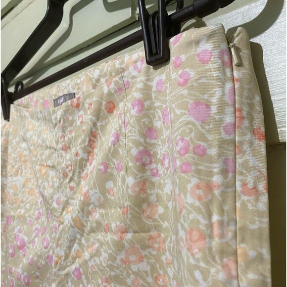 J. Jill Tan & Pink Ditsy Floral Print Stretch Crop Ankle Pants Side Zip SZ 4P - Picture 6 of 12